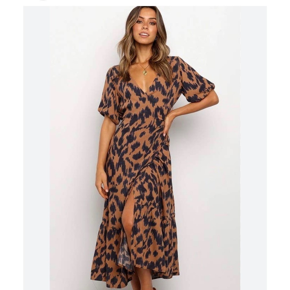C+D+M Collection Leopard Animal Print Wrap Midi Dress Short Puff Sleeve NWT‎ M